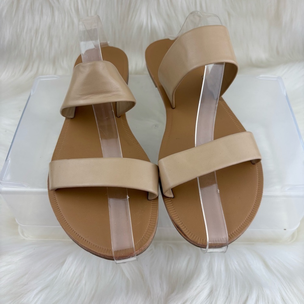 FOREVER 21 SANDALS SIZE 8.5 woman